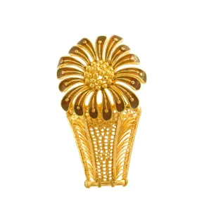 22K Gold Ring with Beautiful Flower Motif