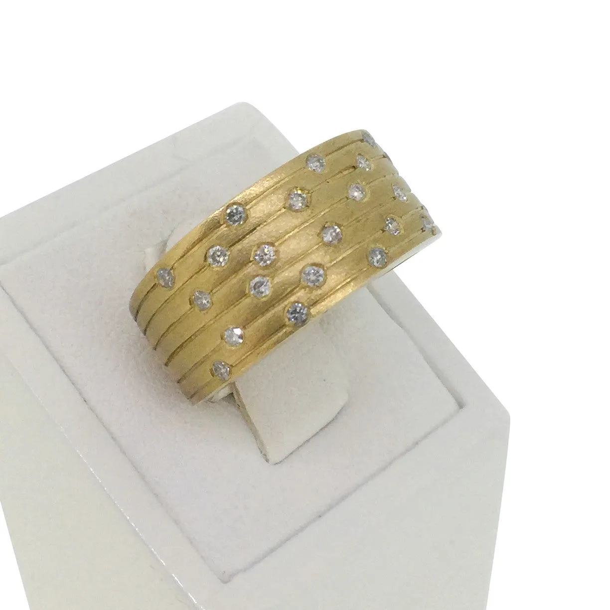 9ct Yellow Gold Diamond set Dress Ring