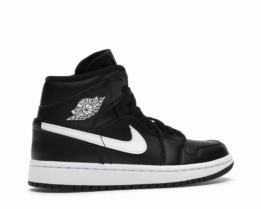 Air Jordan 1 Mid W