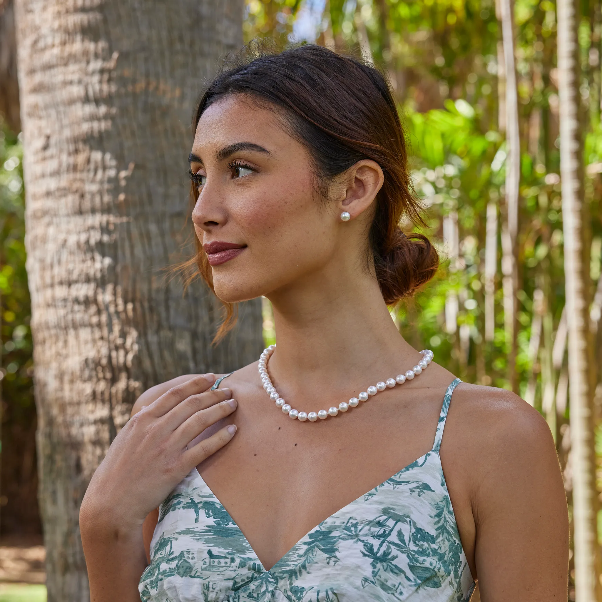 Akoya White Pearl Earrings in Gold - 8mm
