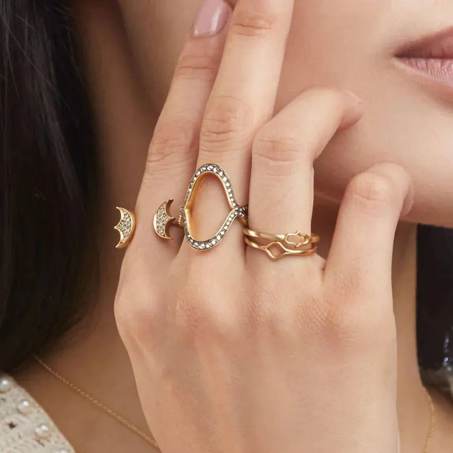 Anahita Inverted Champagne Diamond Gold Jaws Ring