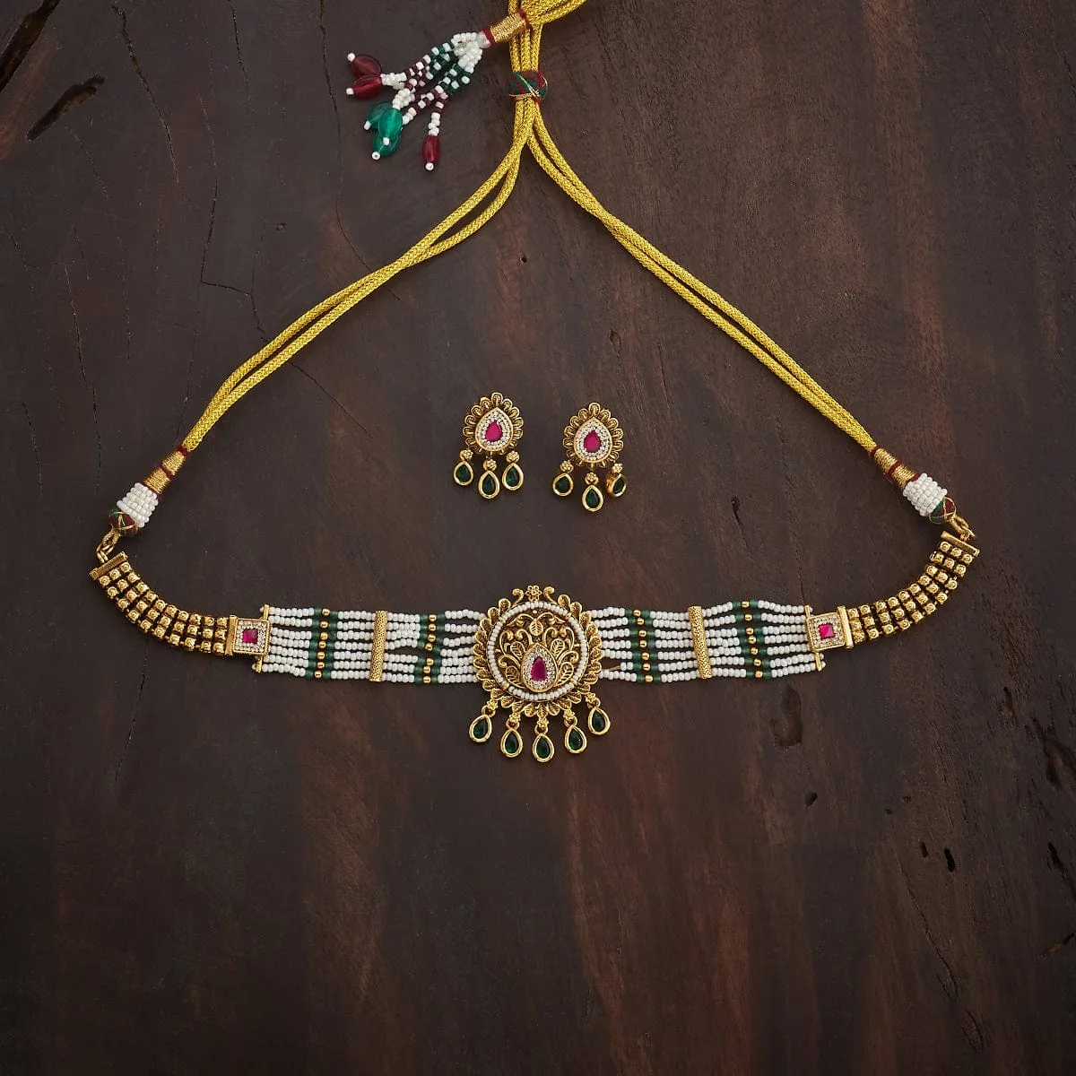 Antique Necklace 181037