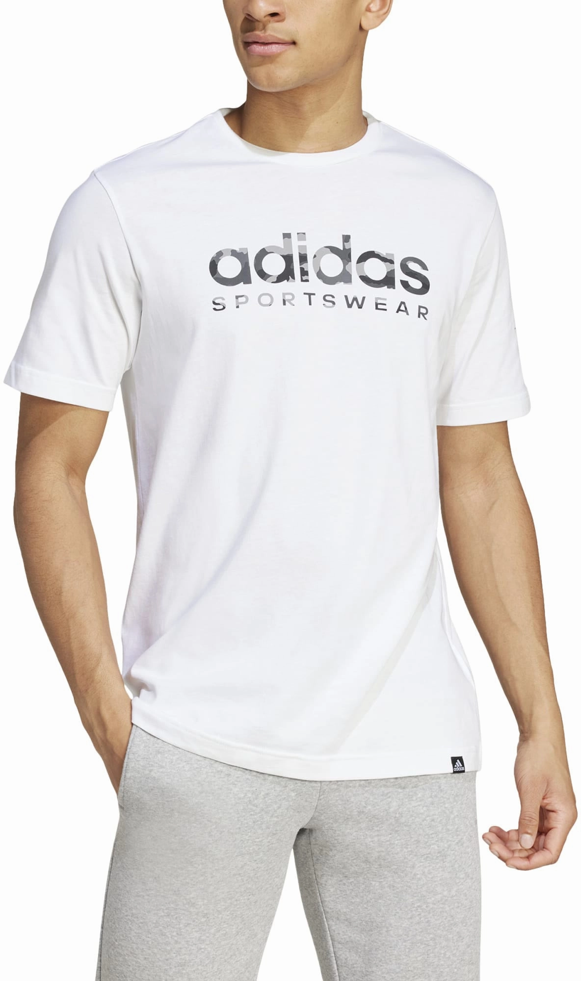 Chic Men's Camo Linear Graphic T-Shirt