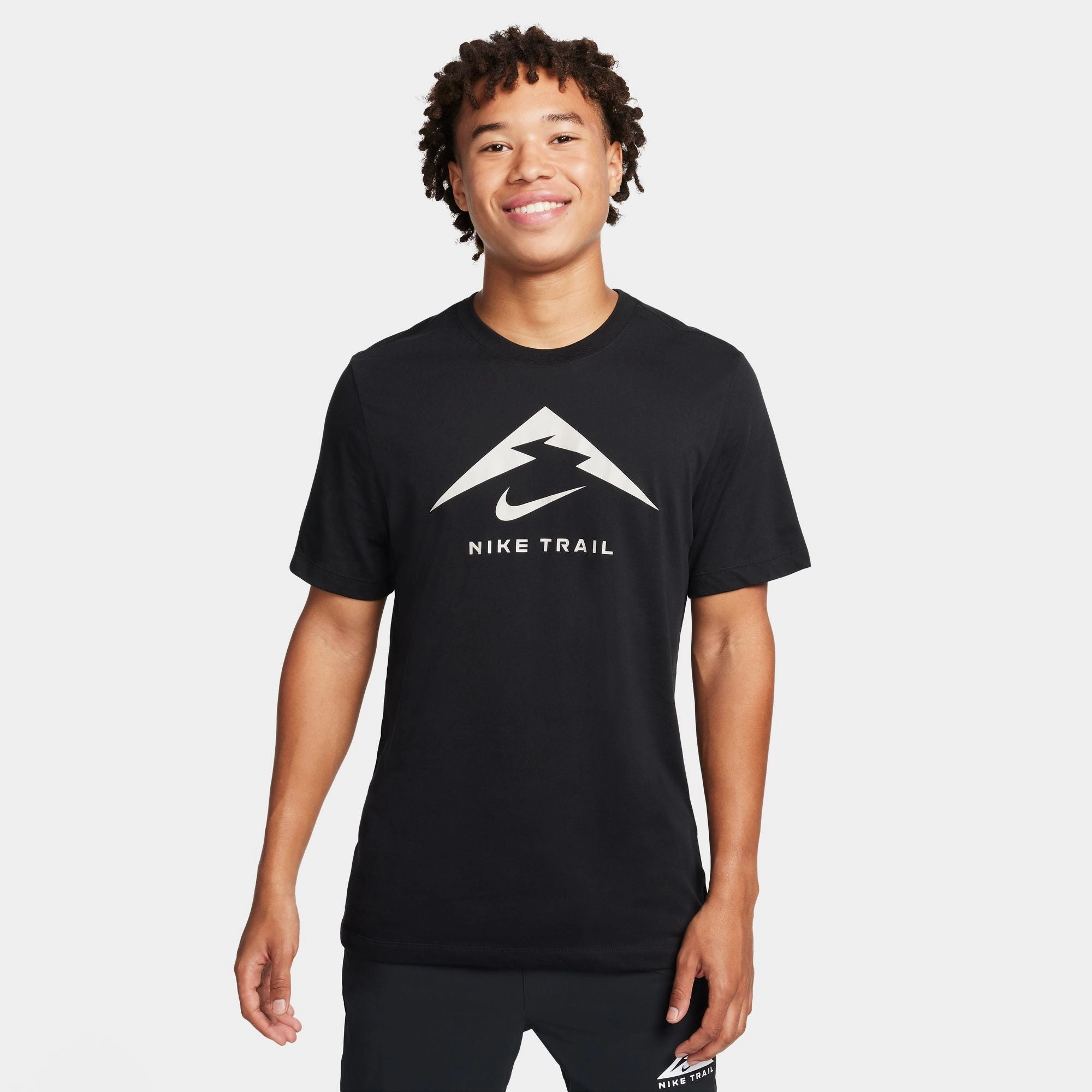 Fashion-forward Men's Trail Running T-Shirt Classic designs