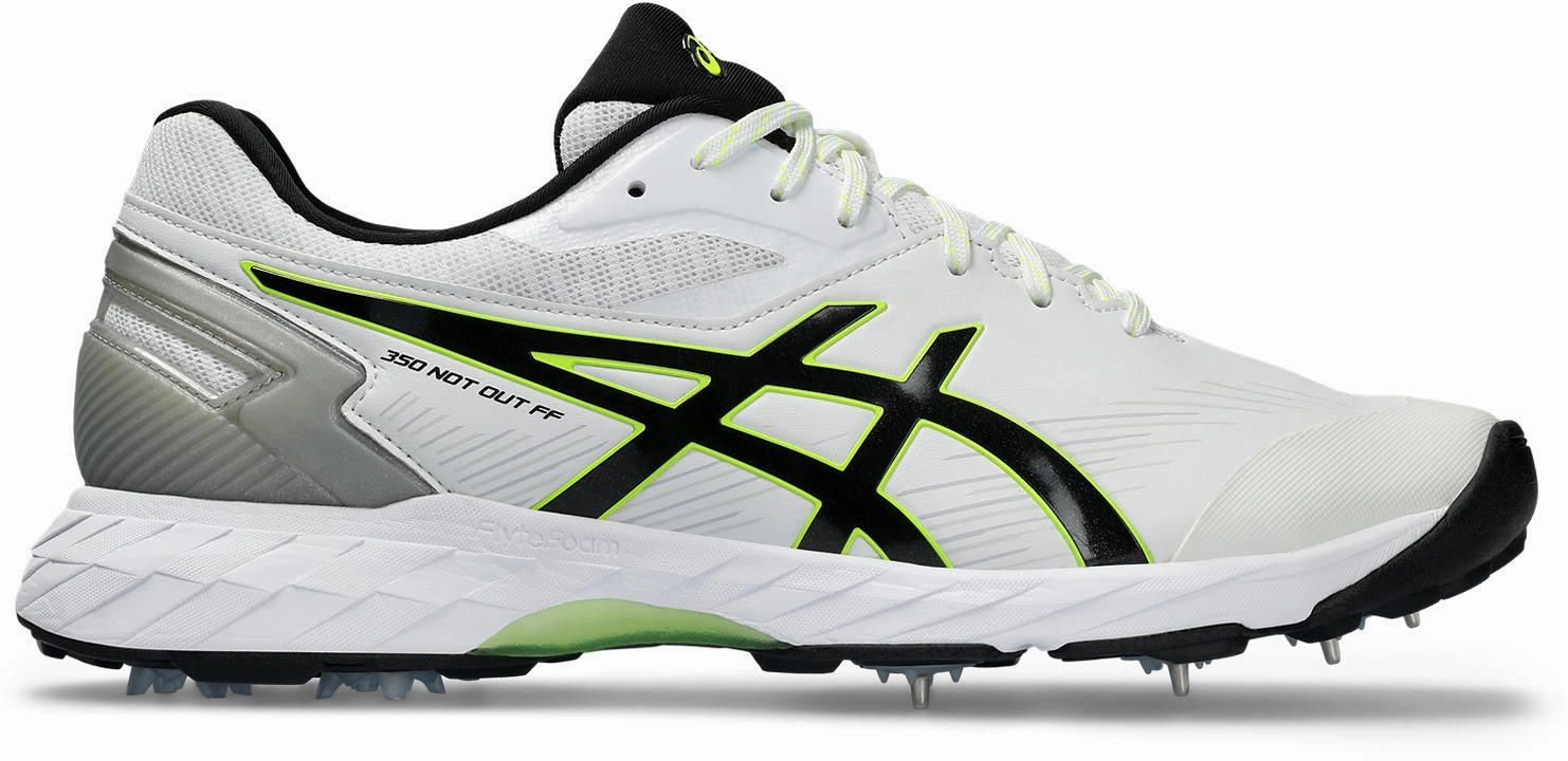 350 Not Out FF Men's Cricket Shoes Comfortable looks Classic designs