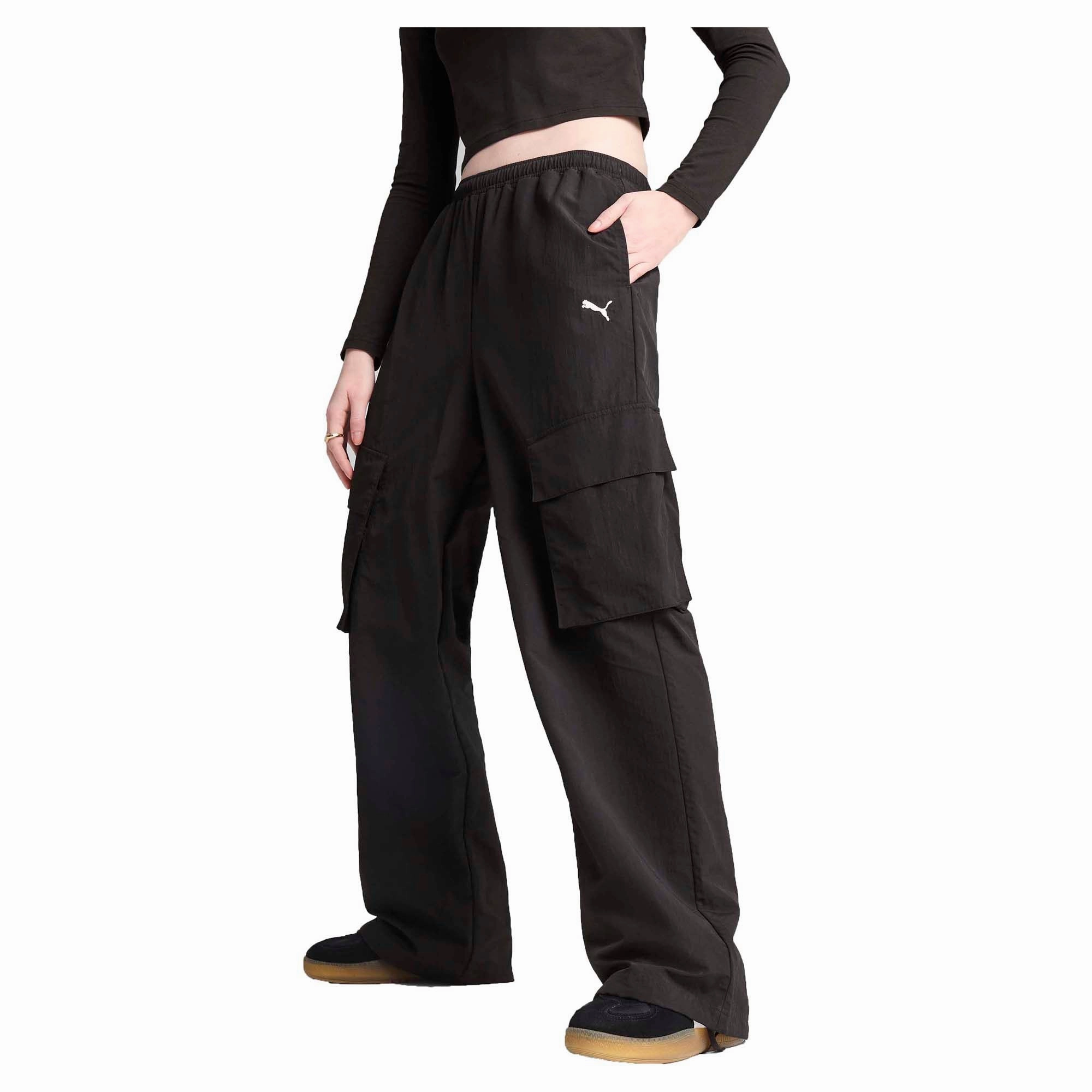 Women's Wardrobe Essentials Relaxed Woven Cargo Pants Fashionable basics Modern designs