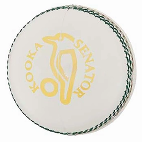 Comfortable looks Senator Cricket Ball (156g) New arrivals