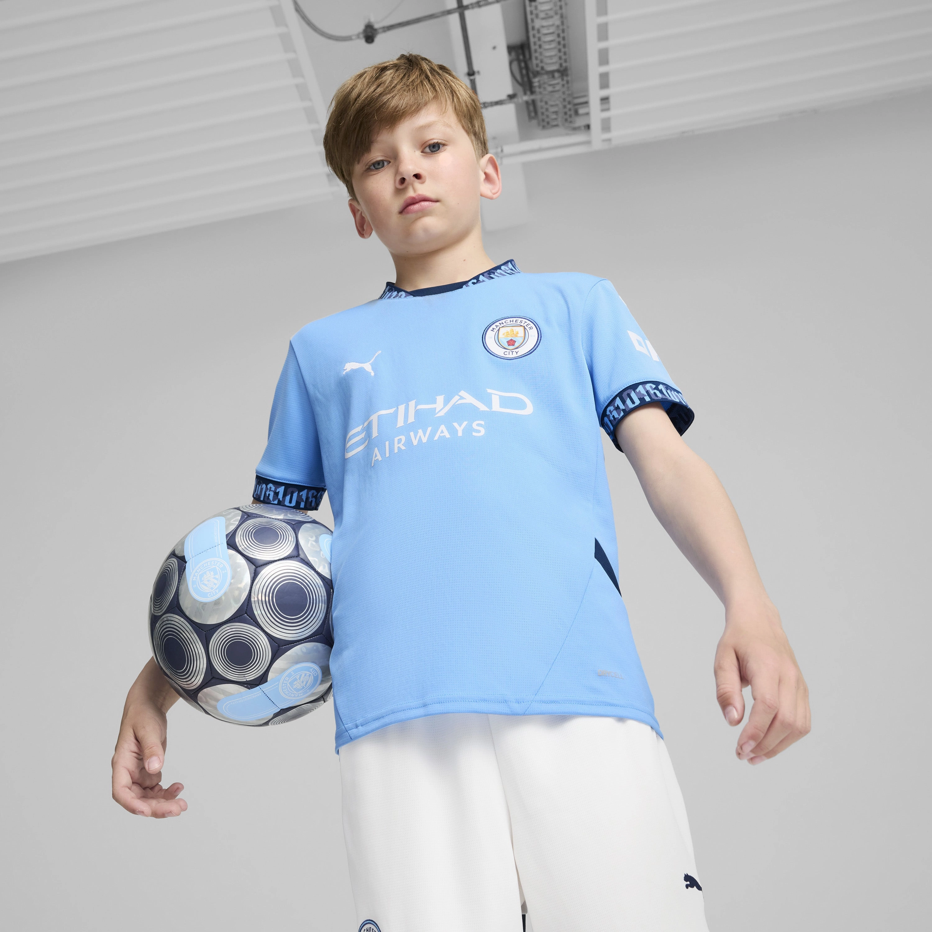 Comfortable wearables Junior's Manchester City 2024/25 Home Replica Soccer Jersey