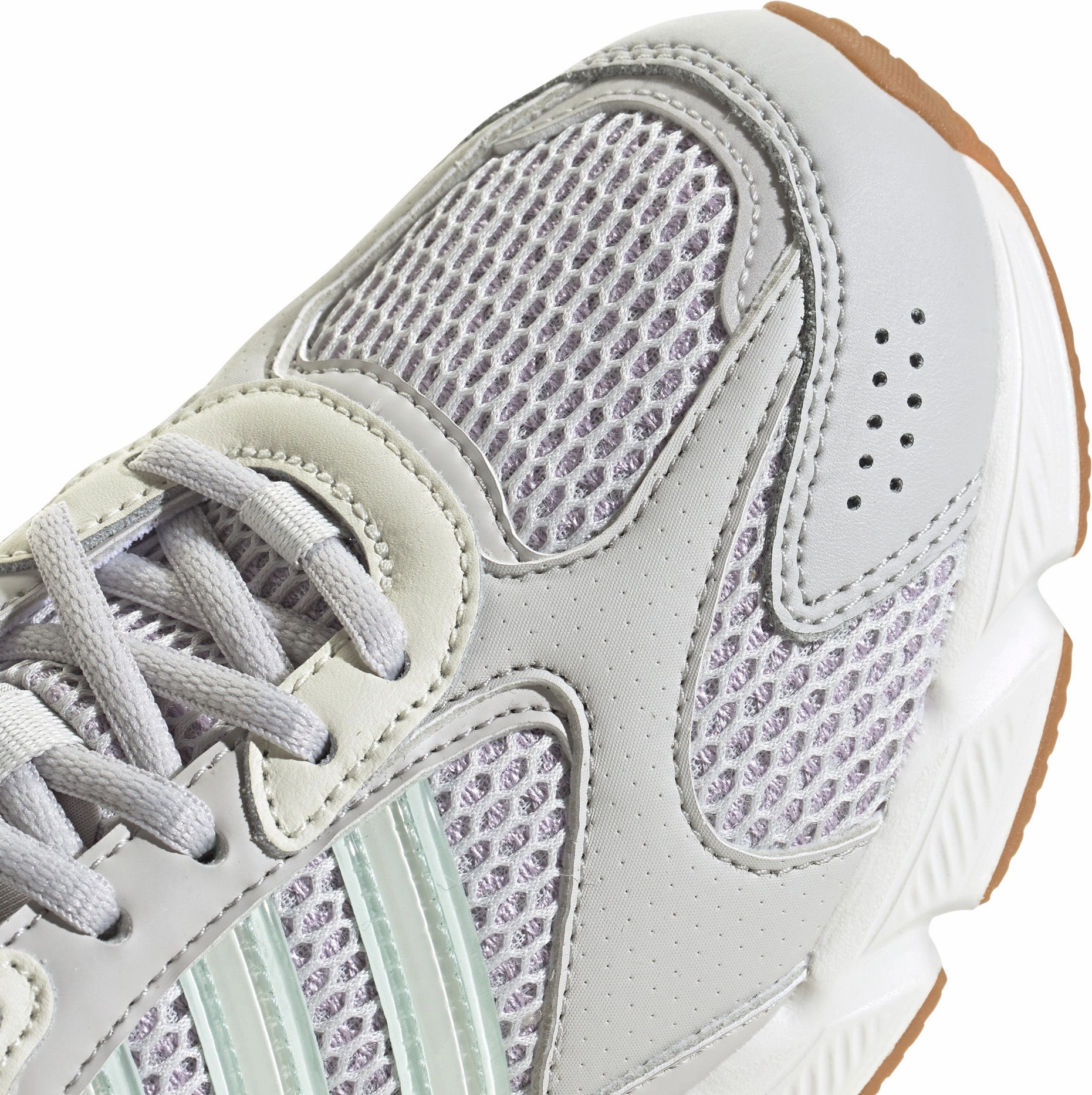 Crazychaos 2000 Women's Sportswear Shoes On-point