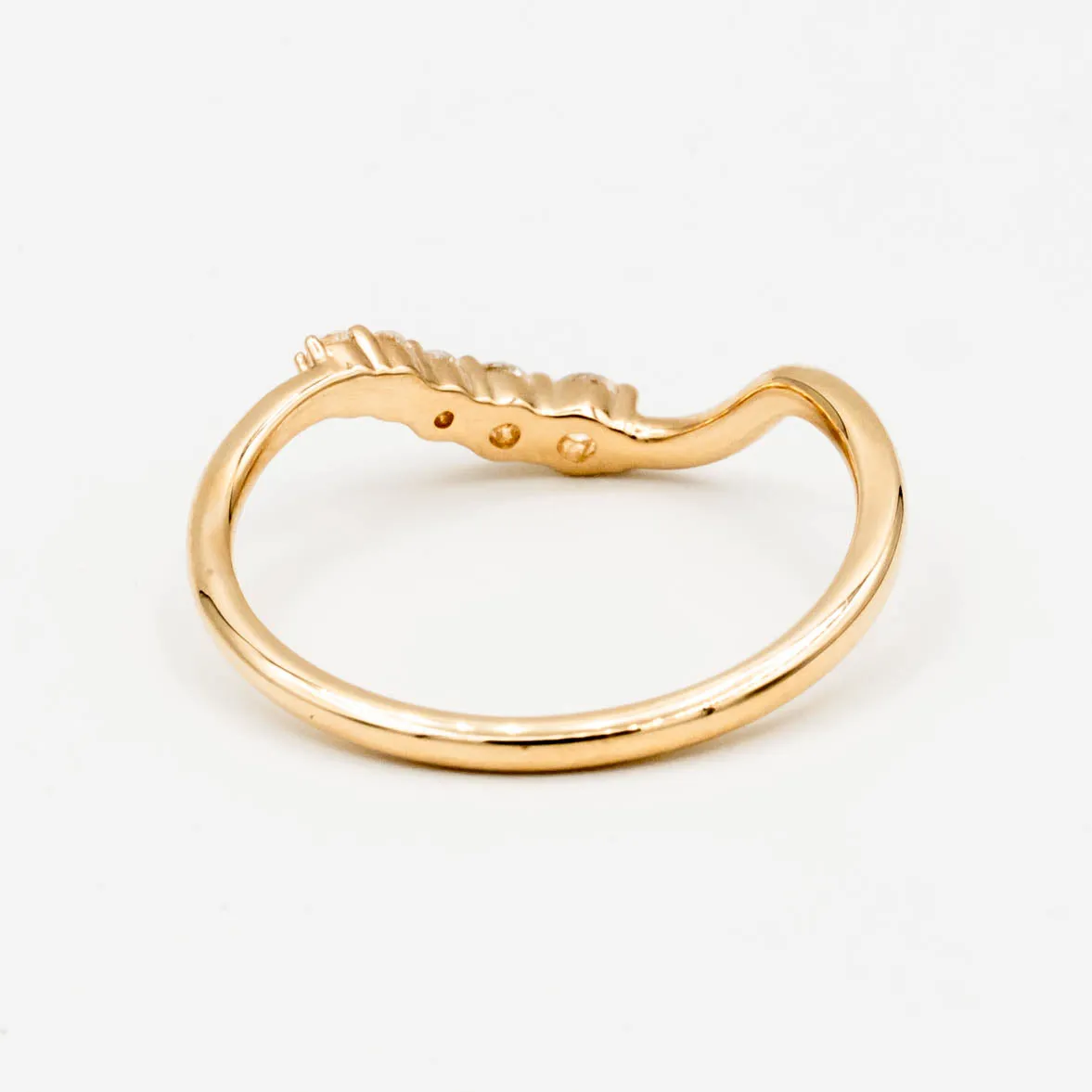 Crest Diamond Band