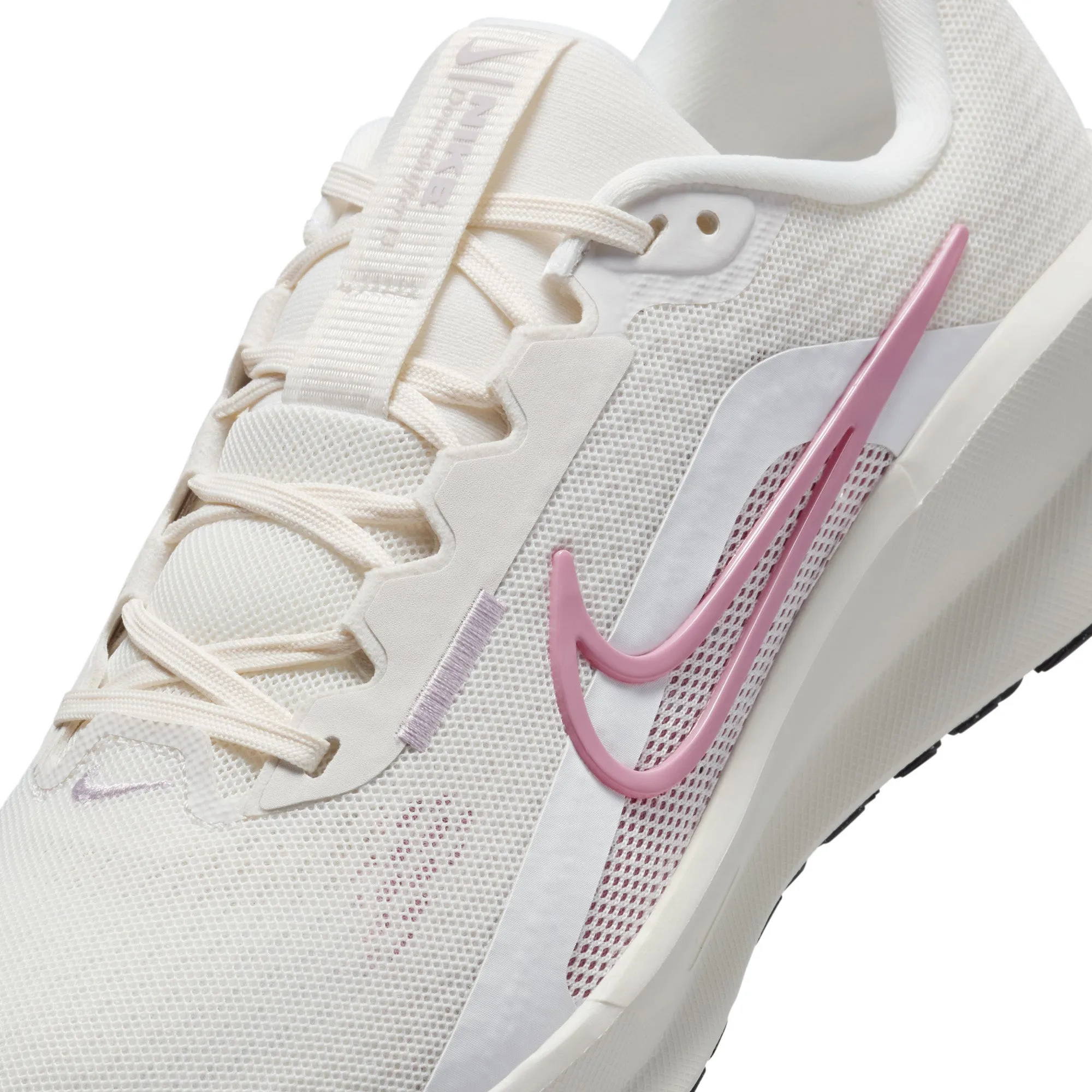 Downshifter 13 Women's Road Running Shoes On-trend
