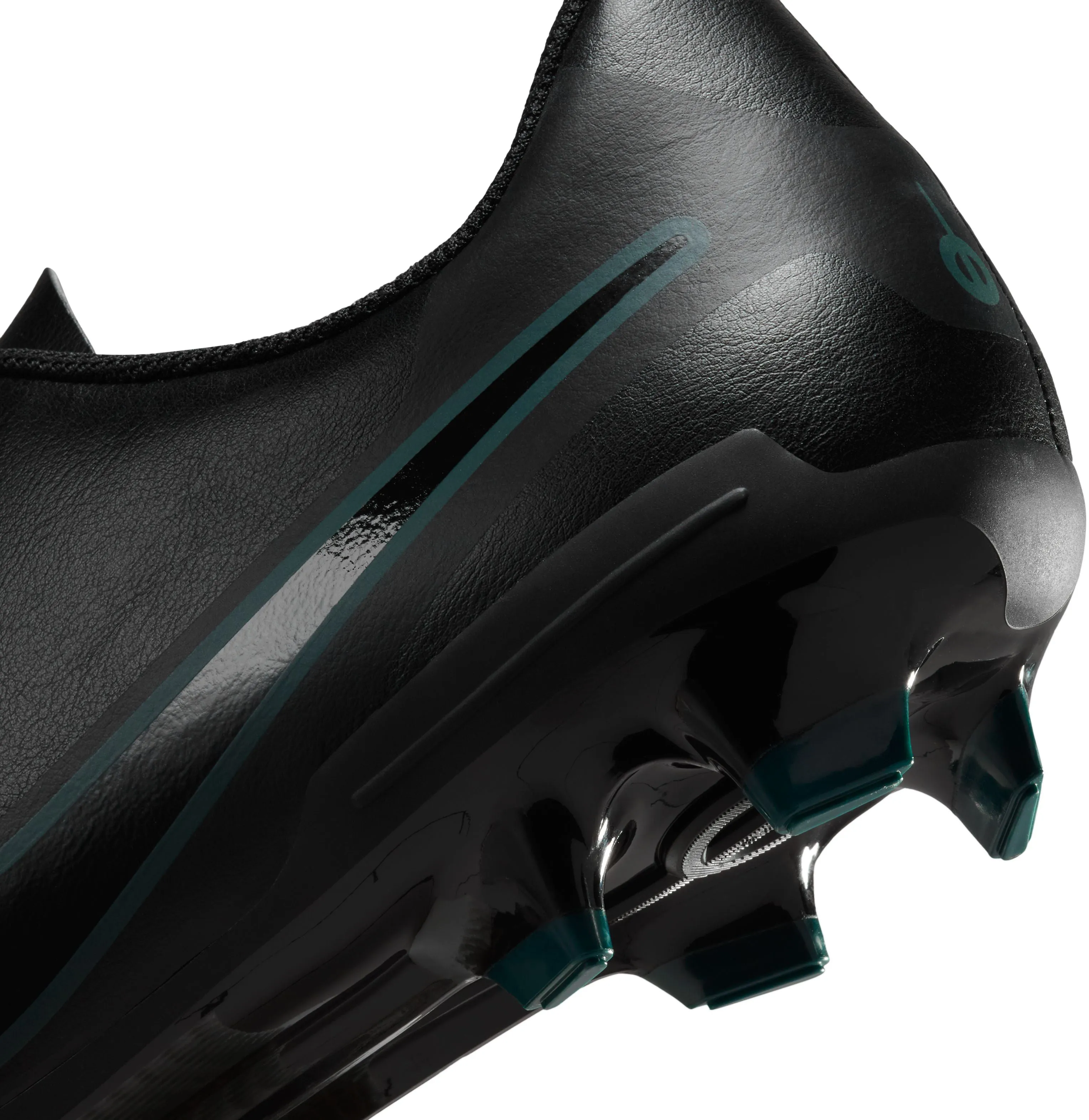 Fashion-forward Tiempo Legend 10 Club Multi-Ground Low-Top Men's Football Boots