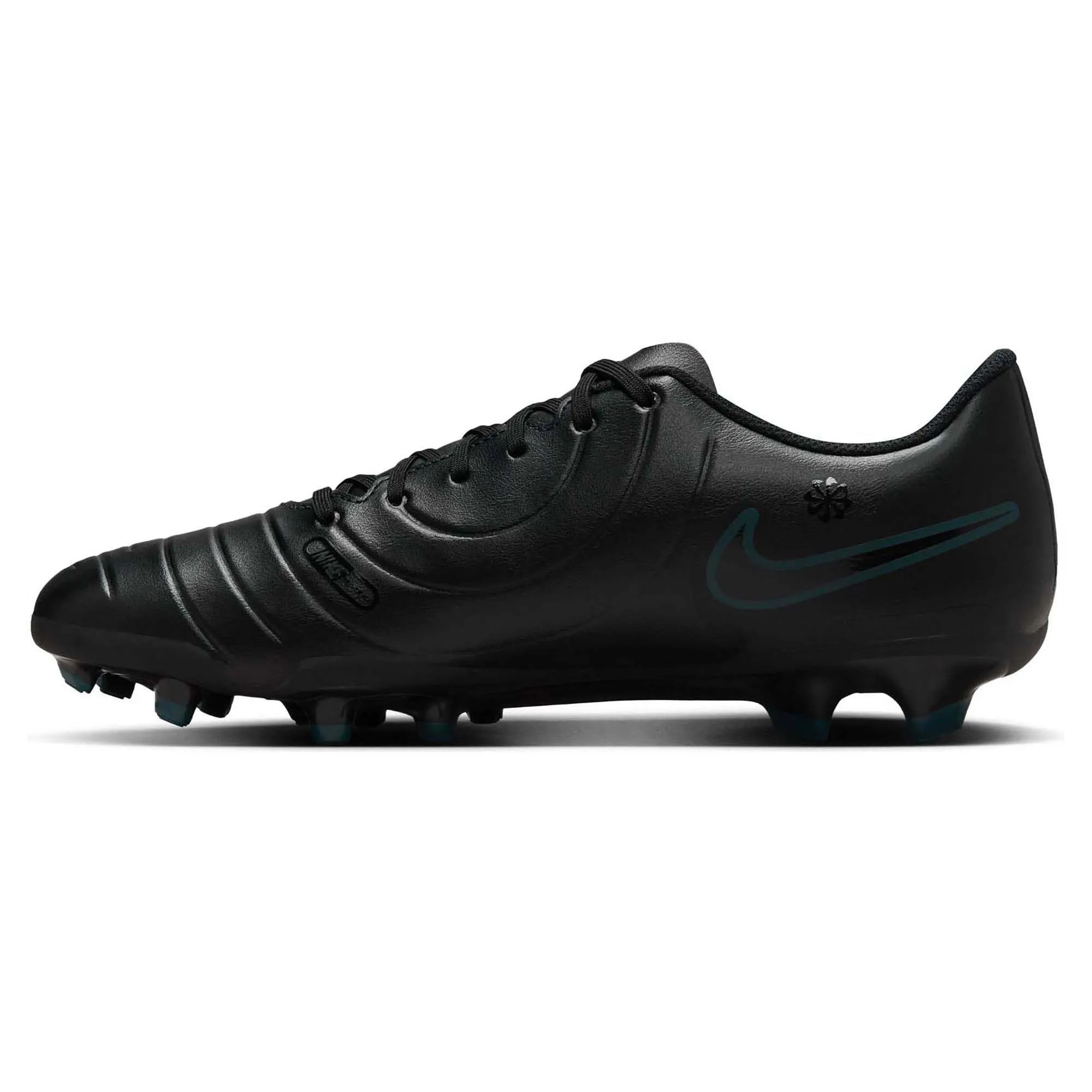 Fashion-forward Tiempo Legend 10 Club Multi-Ground Low-Top Men's Football Boots