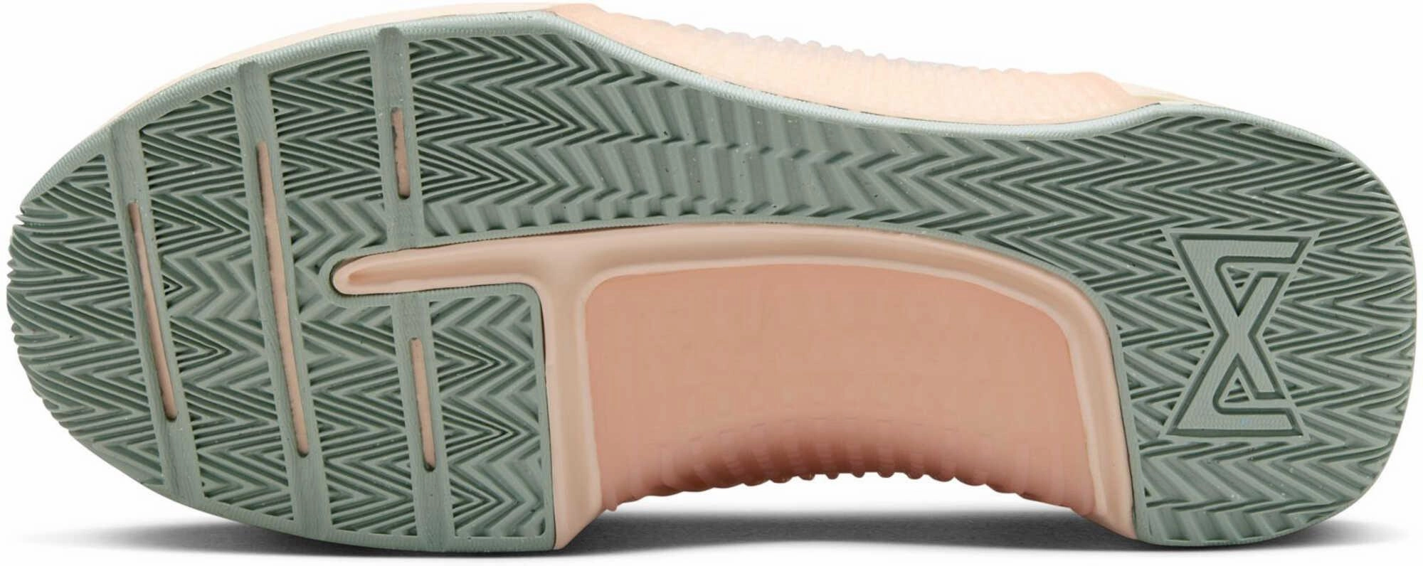 Fashion conscious Metcon 9 Women's Training Shoes