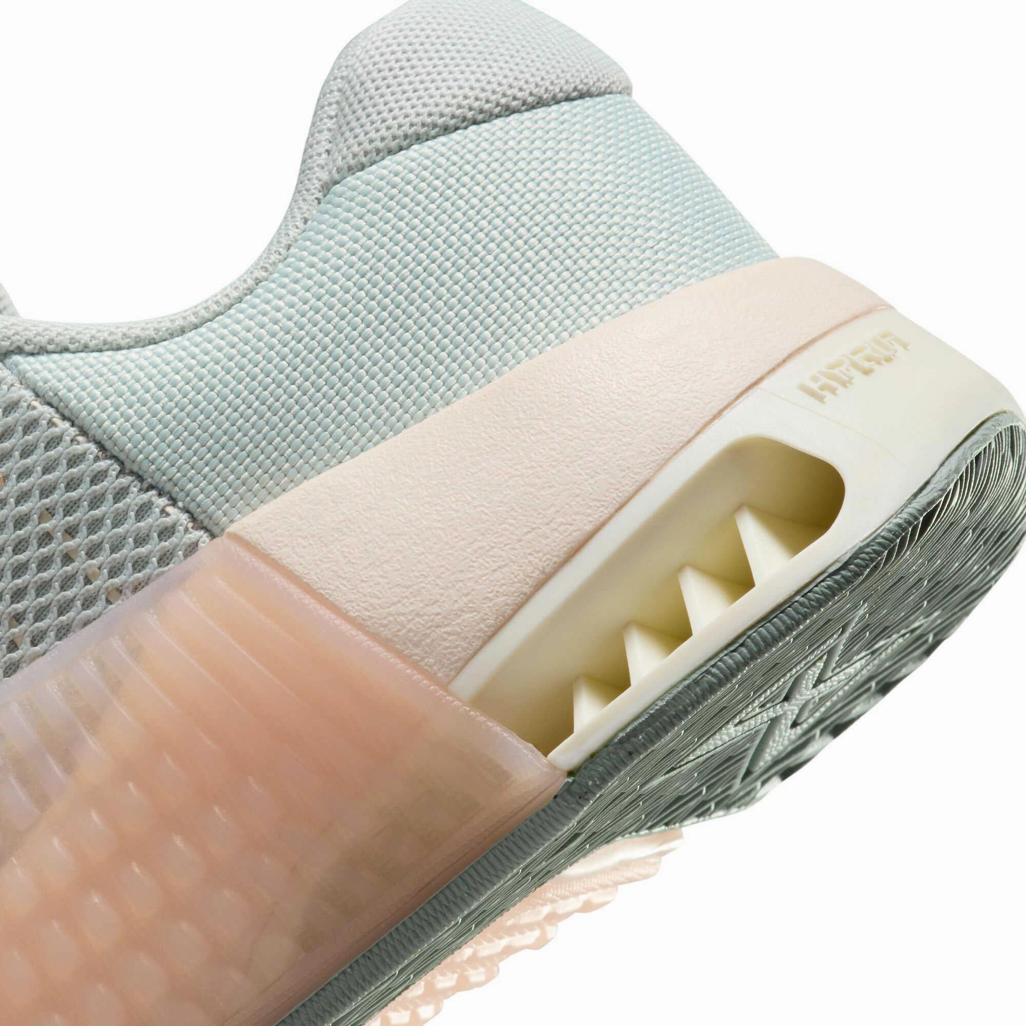 Fashion conscious Metcon 9 Women's Training Shoes