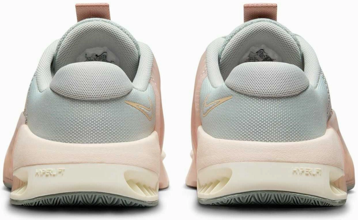 Fashion conscious Metcon 9 Women's Training Shoes
