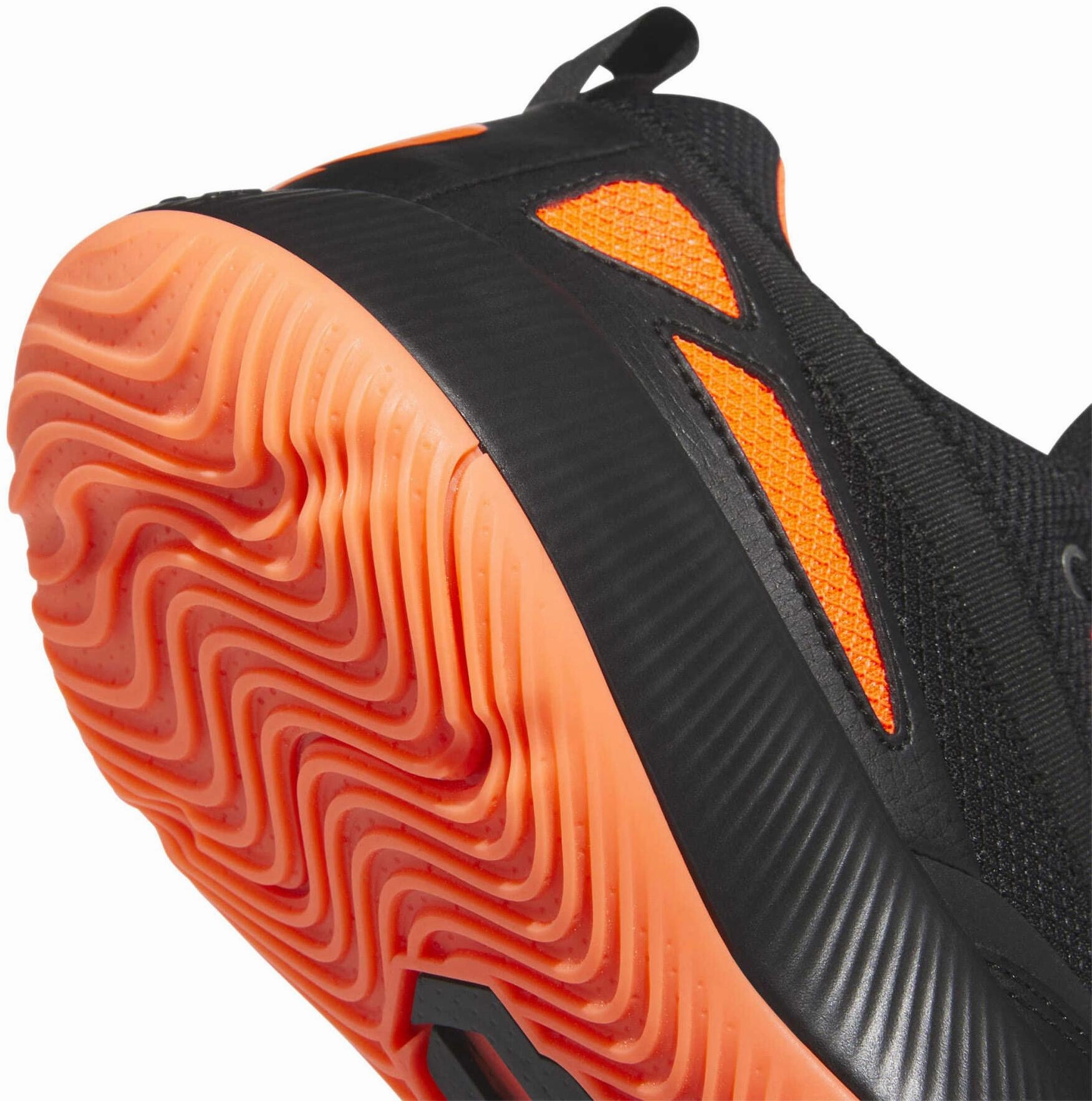 Fashion statement Dame Certified 2 Men's Basketball Shoes