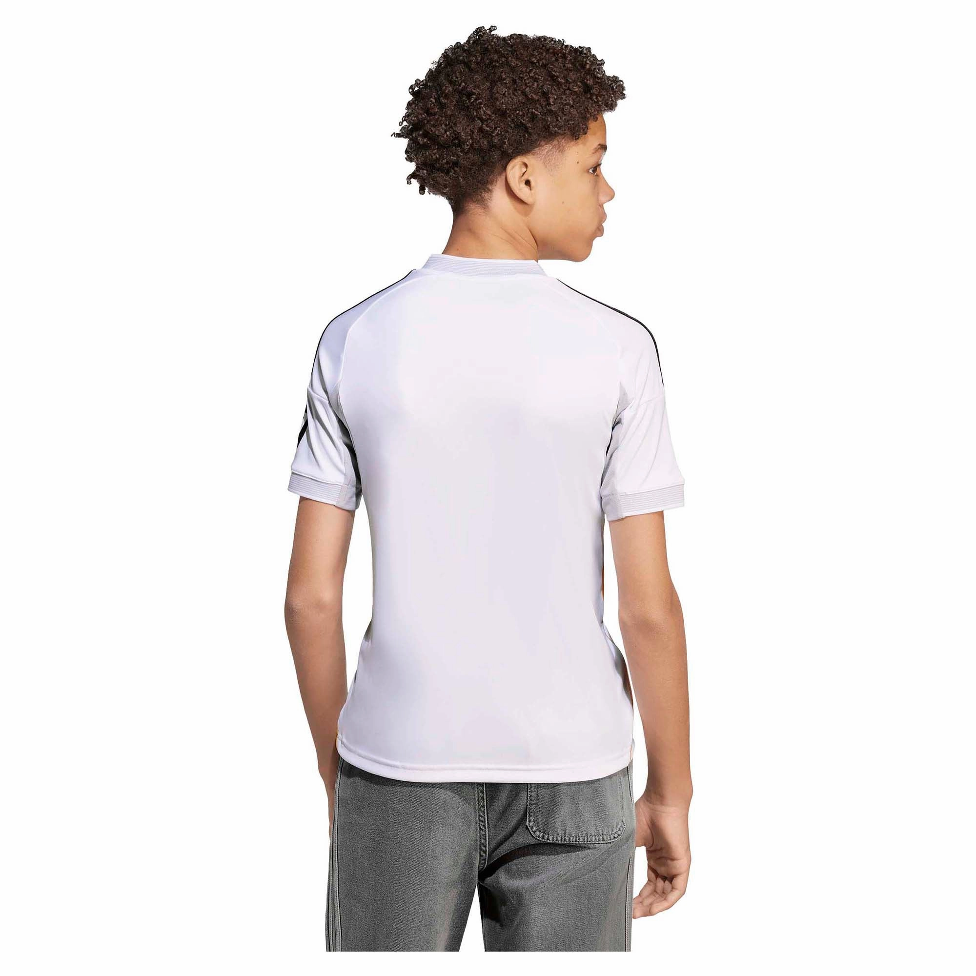 Fashionable finds Junior's Real Madrid 2025/26 Home Soccer Jersey