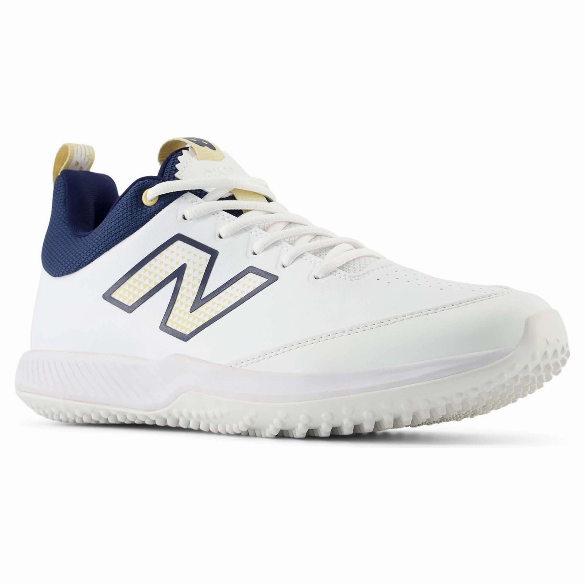 FuelCell CK4020 V5 Rubber Men's Cricket Shoes (Width 4E) Confident
