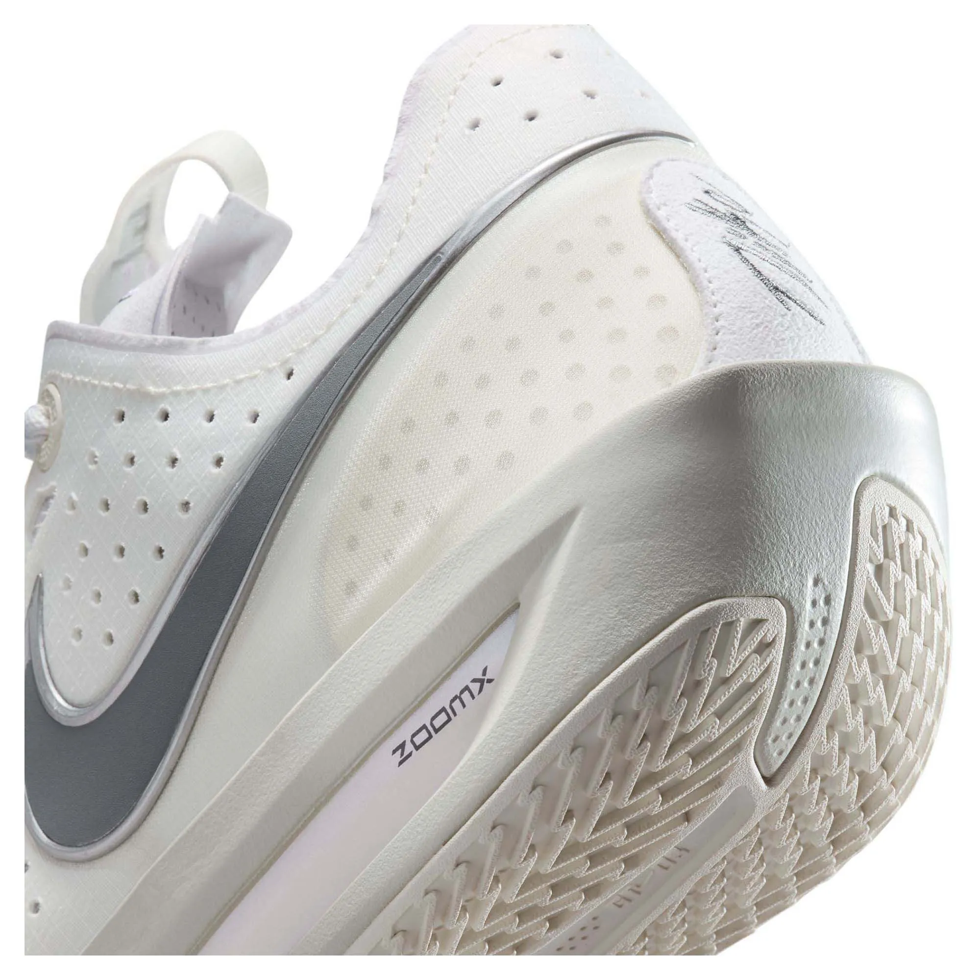 G.T. Cut 3 Men's Basketball Shoes Timeless