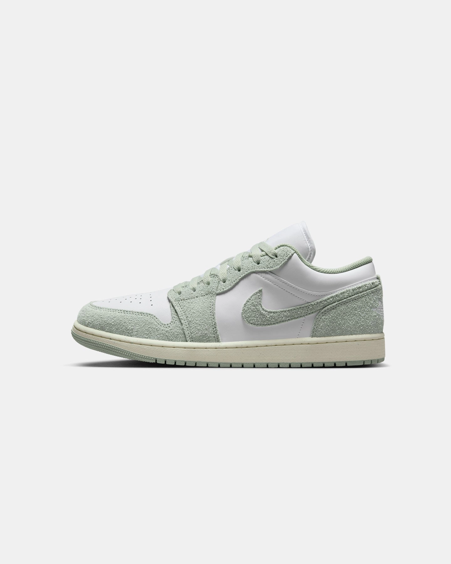 Jordan Air Jordan 1 Low SE "Seafoam" White/Seafoam