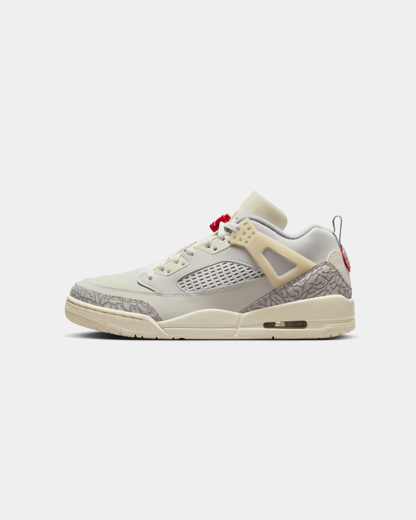 Jordan Spizike Low Sail/University