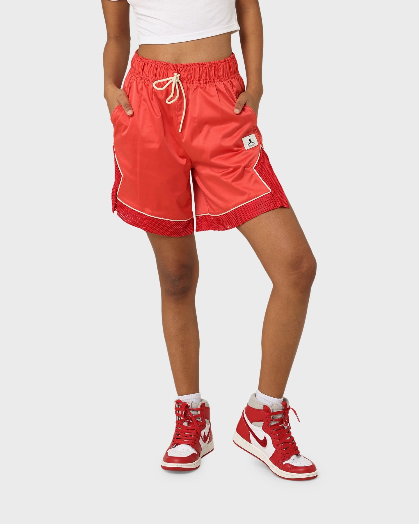 Jordan Women's Essential Diamond Shorts 2.0 Lobster/Fire Red