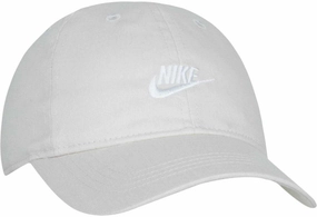 Junior's Futura Adjustable Cap Style focused Durable construction