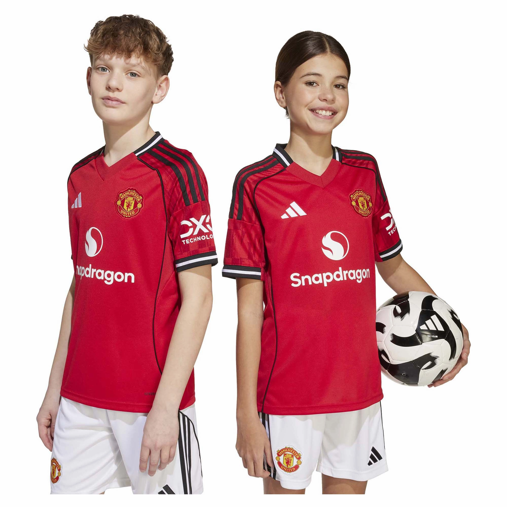 Junior's Manchester United 2025/26 Home Soccer Jersey Modern looks
