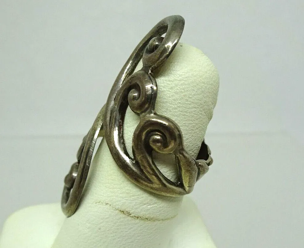 Large Vintage Taxco Sterling Silver SWIRL Ring, Signed, Adjustable size 6,7,8,9