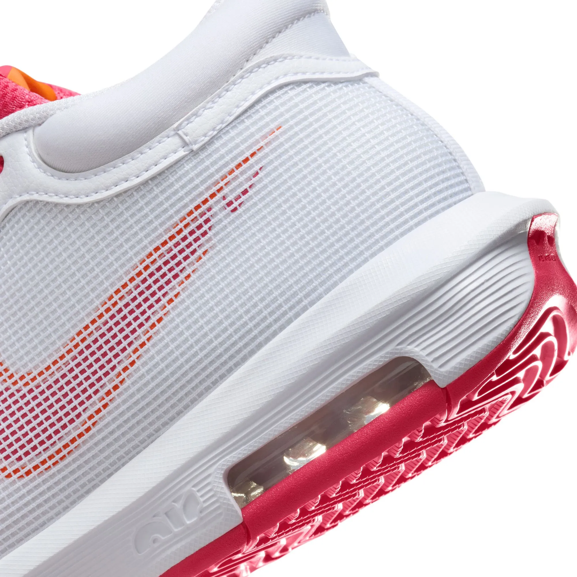LeBron Witness 8 Men's Basketball Shoes Fashionable looks
