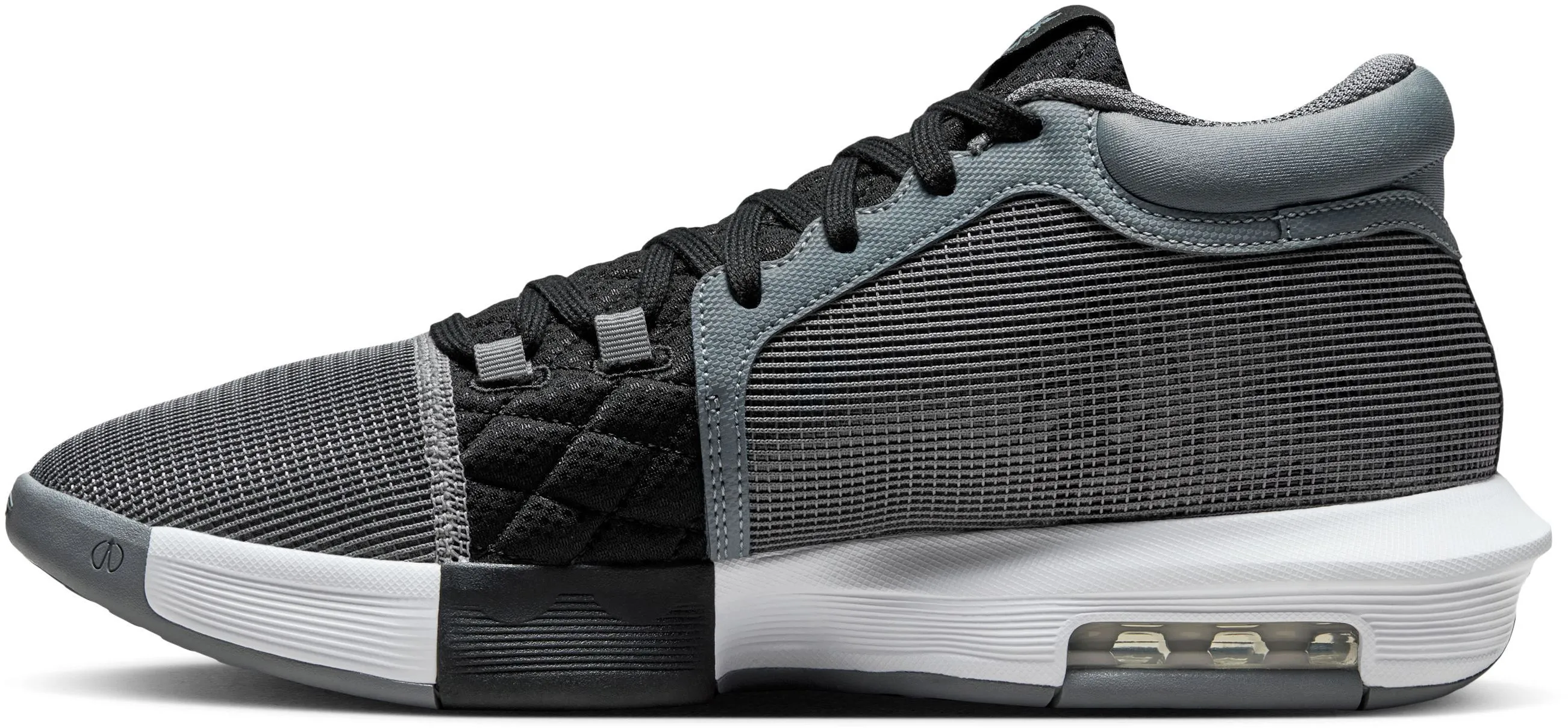 LeBron Witness 8 Men's Basketball Shoes Stylish looks