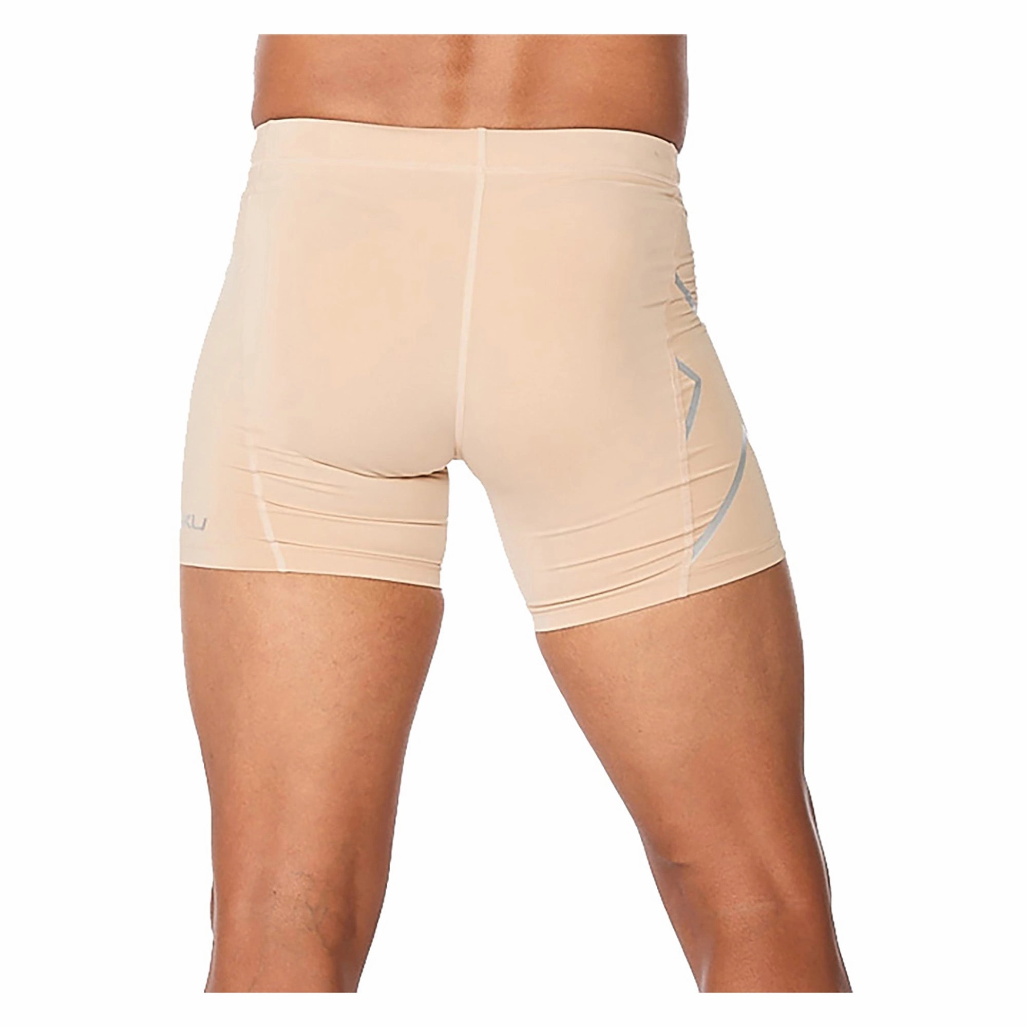 Men's Core Compression 1/2 Shorts Durable construction