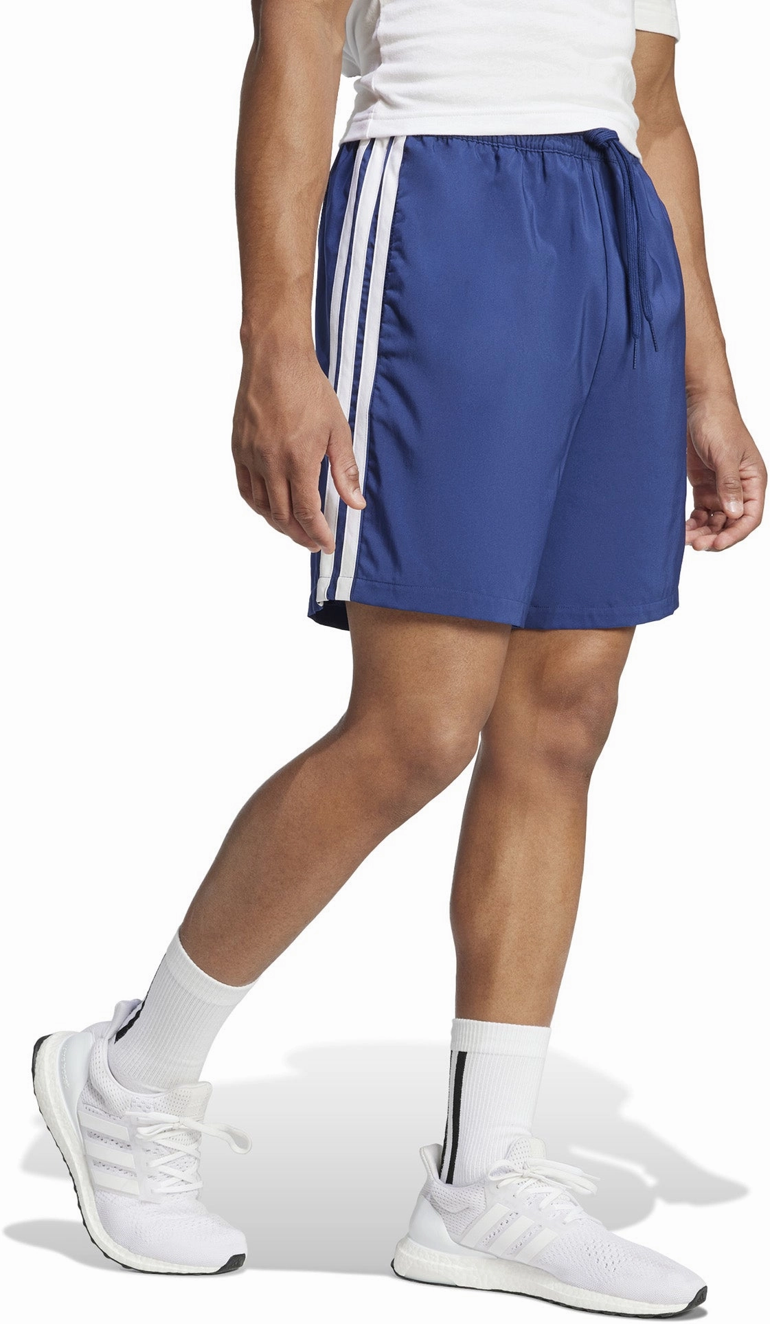 Men's Essential 3-Stripes Chelsea Shorts Style driven