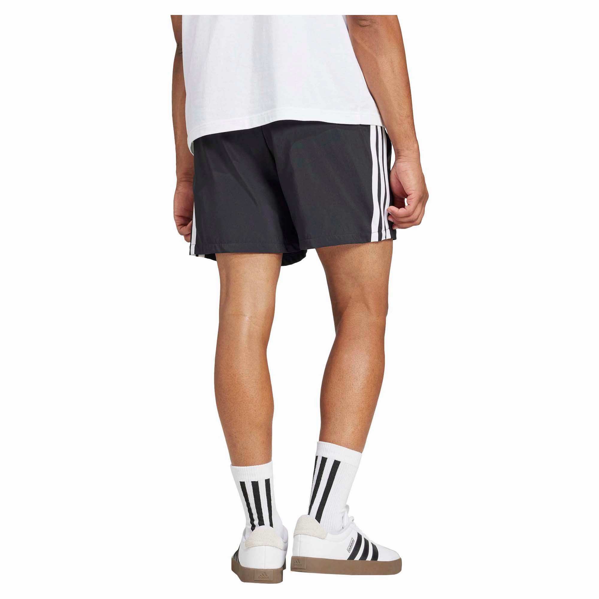 Men's Essential Three Stripes 5 Inch Chelsea Shorts Comfortable fashion