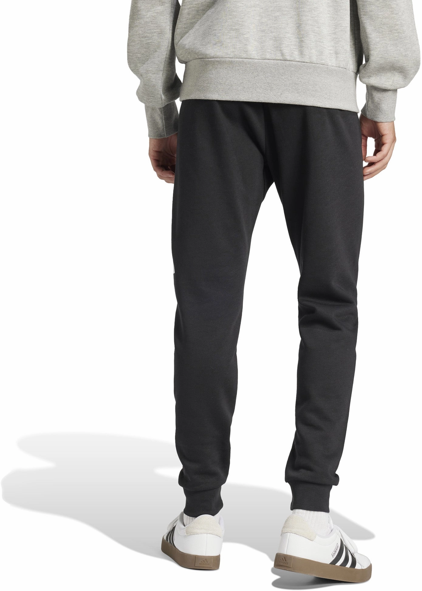 Men's Essentials Big Logo Cuffed Fleece Joggers Fashion trends