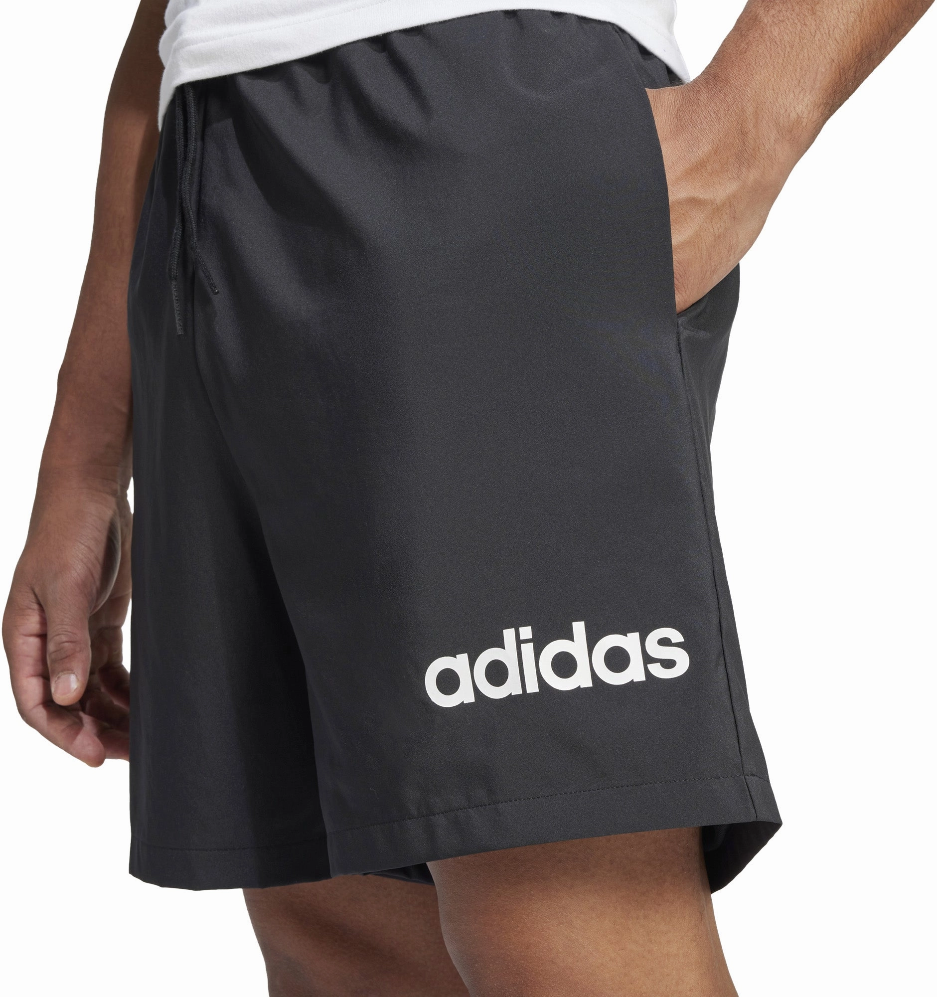 Men's Essentials Linear Logo Shorts Quality wear