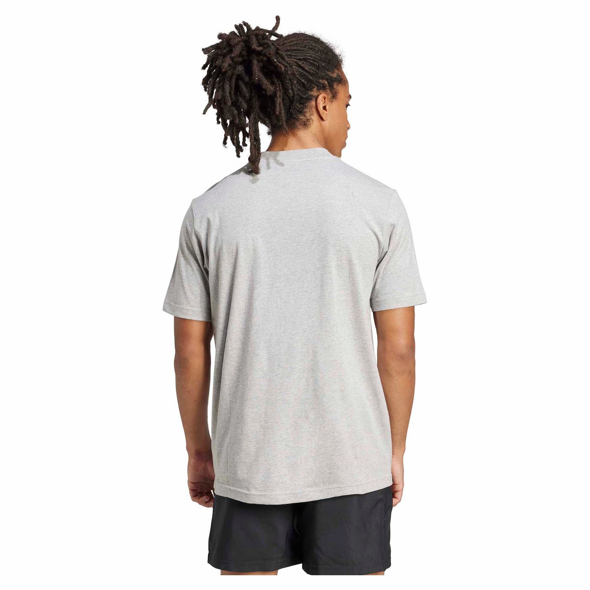 Men's Essentials Small Logo Single Jersey Tee Fashion-conscious