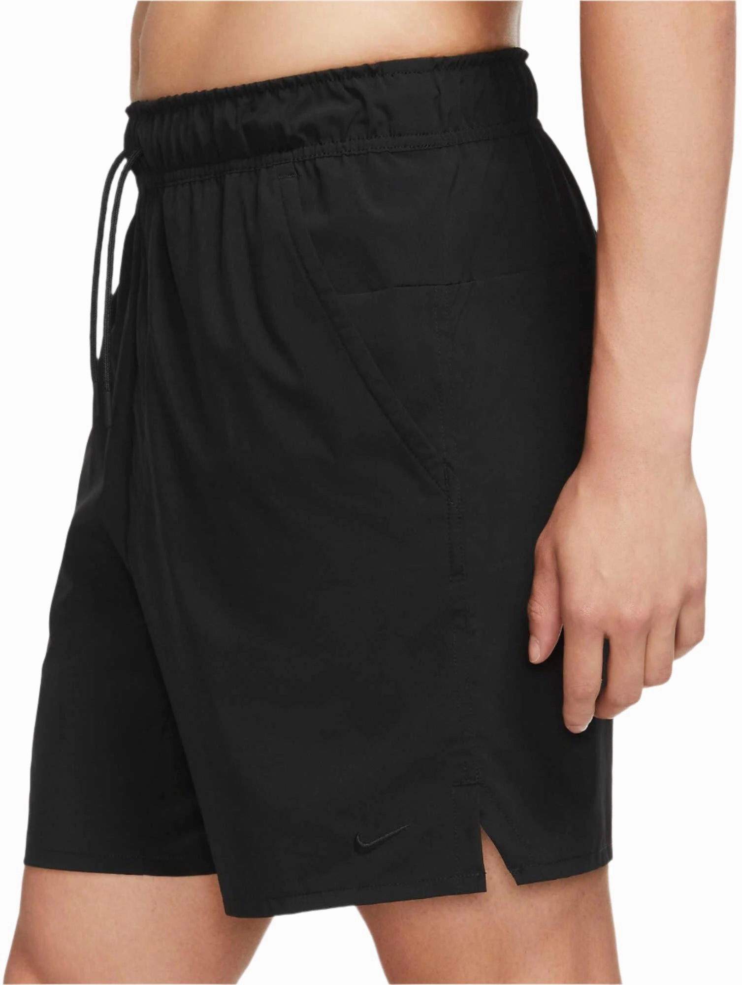 Men's Unlimited 7 Inch Unlined Woven Fitness Shorts Attention to detail