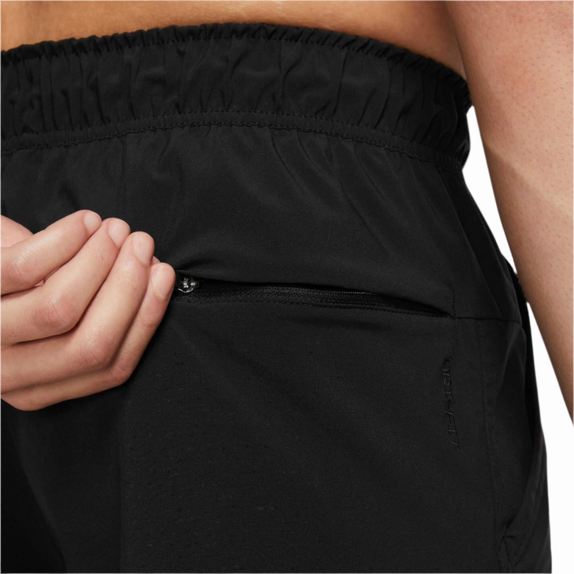 Men's Unlimited 7 Inch Unlined Woven Fitness Shorts Attention to detail