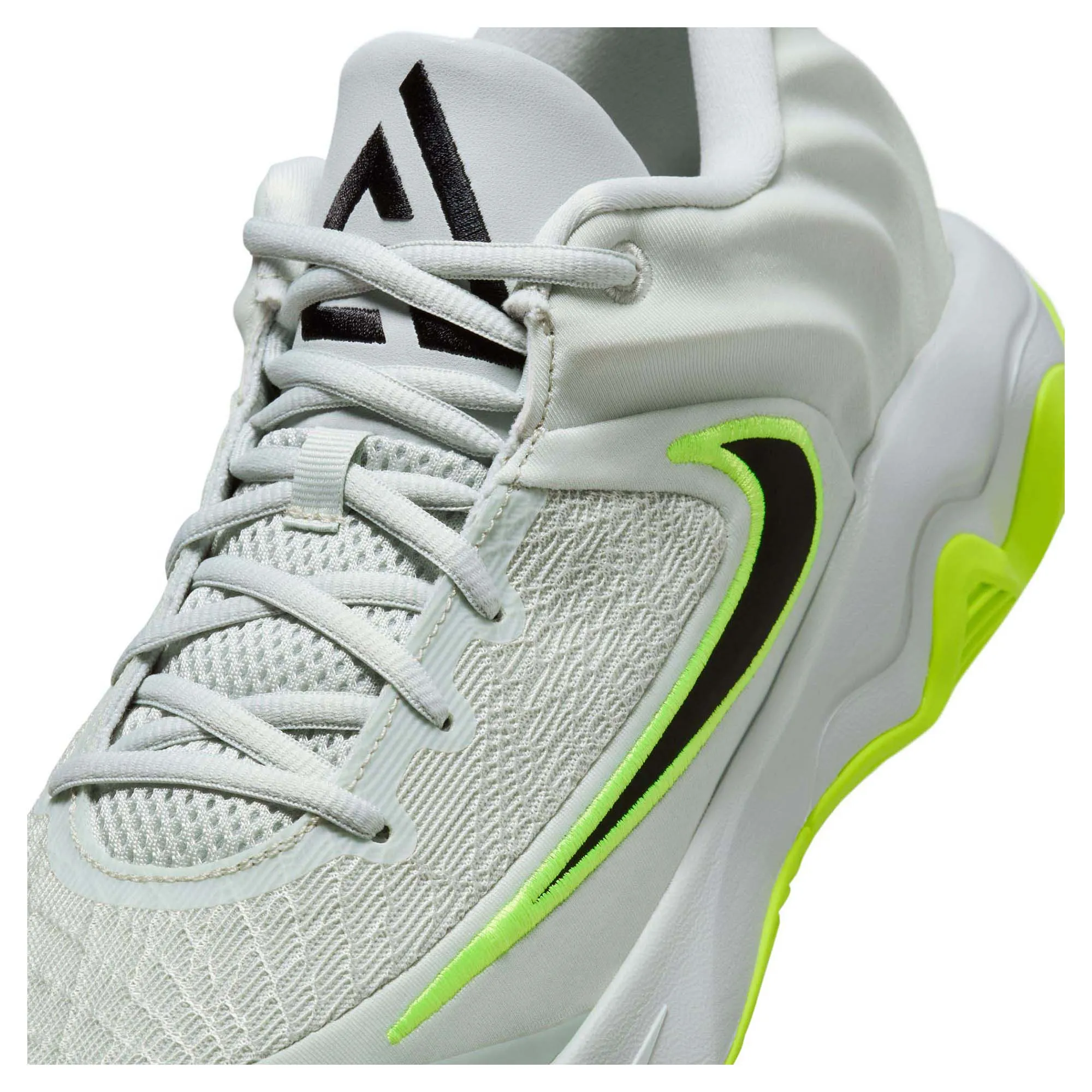 Modern pieces Giannis Immortality 4 Men's Basketball Shoes