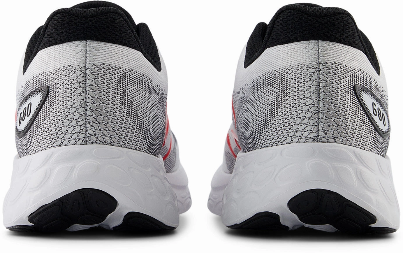 Modern looks 680 V8 Men's Running Shoes (Width 2E)