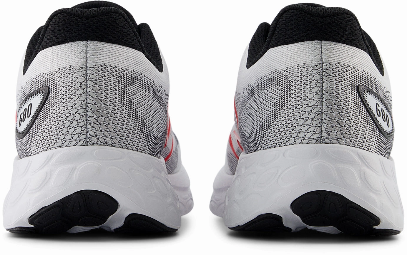 Modern looks 680 V8 Men's Running Shoes (Width 2E)