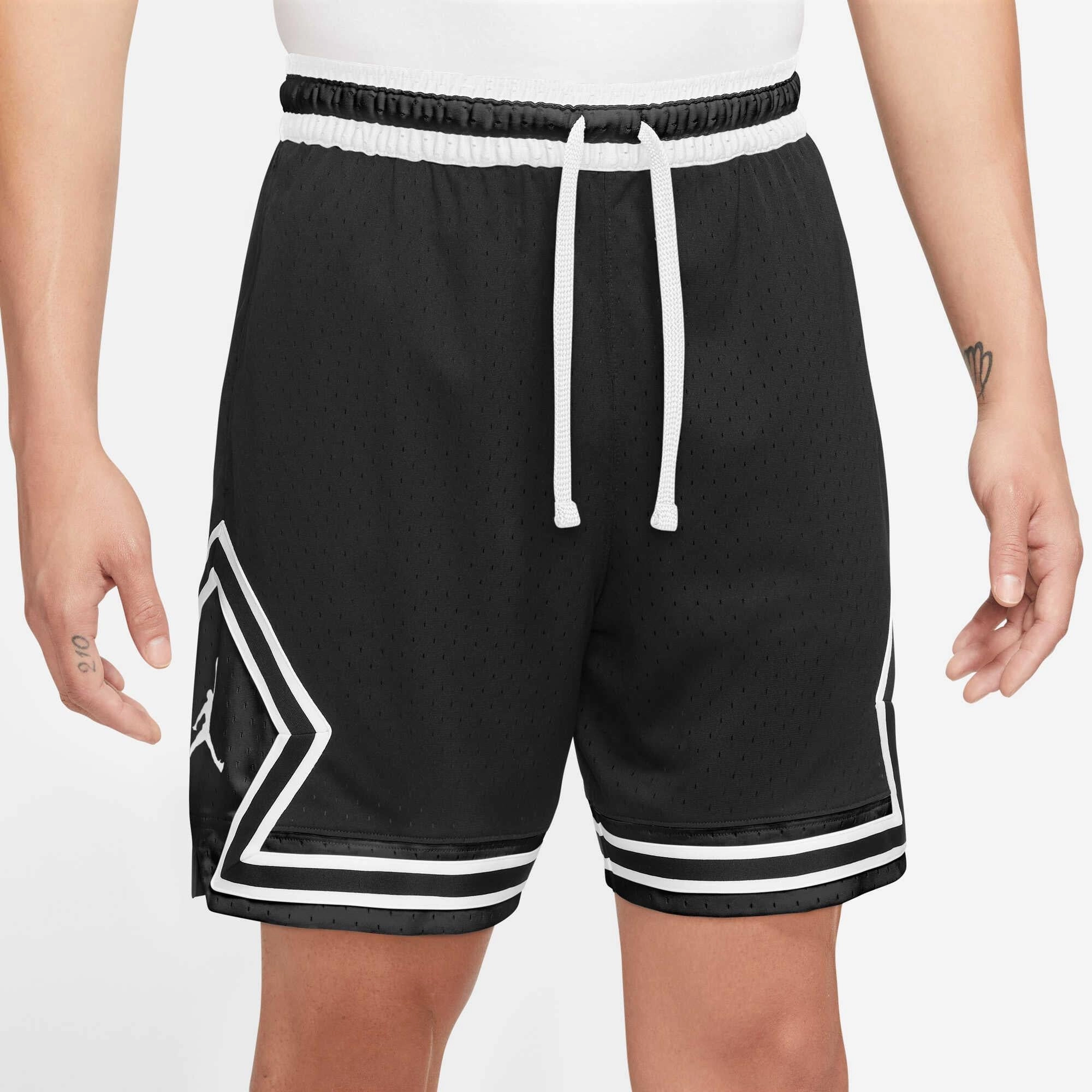 Durable construction Men's Sport Diamond Shorts Travel-ready