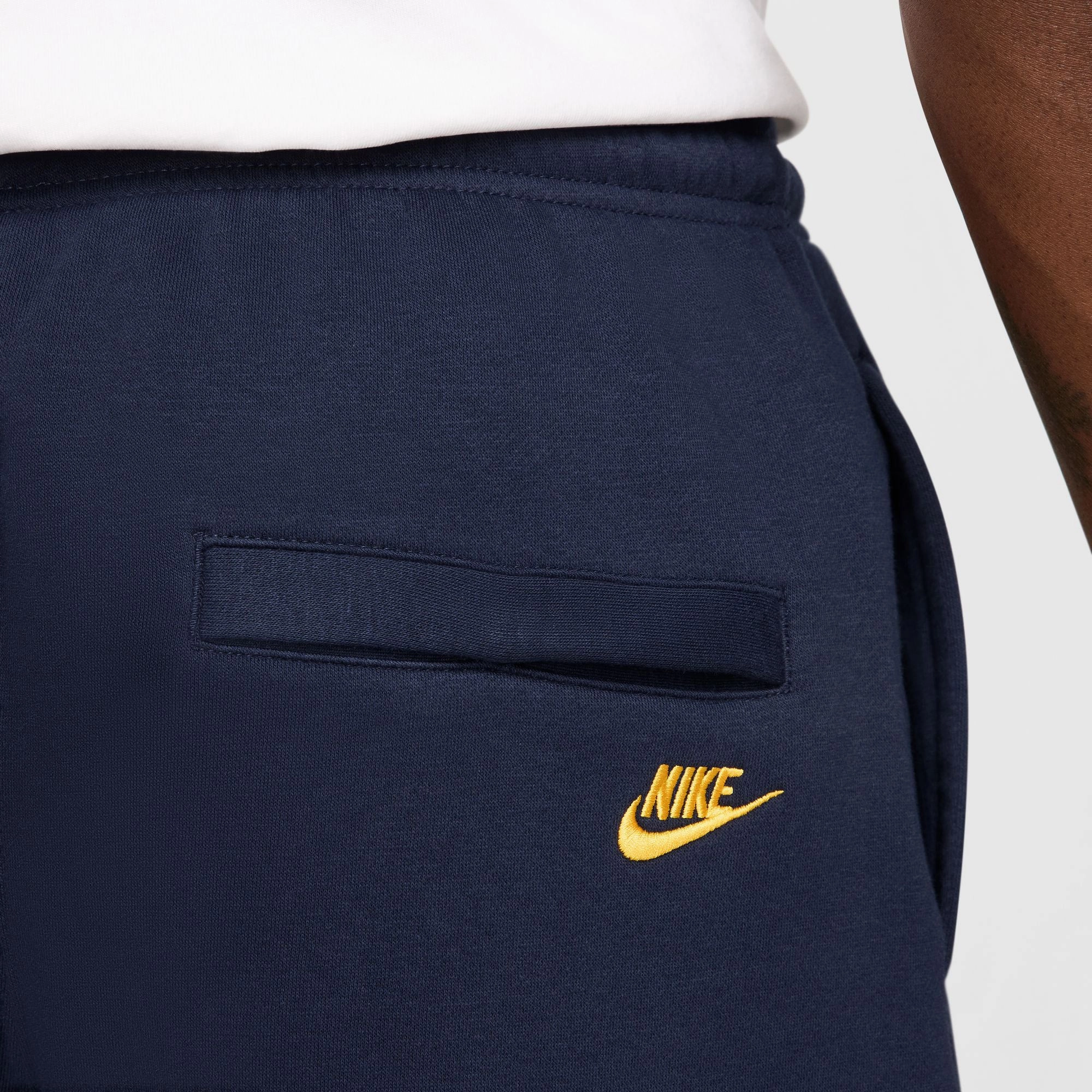 Must-have Men's Club Cuffed Fleece Pants