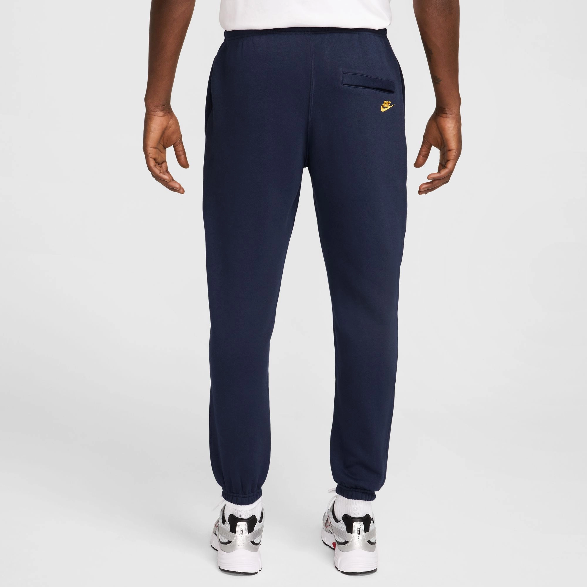 Must-have Men's Club Cuffed Fleece Pants