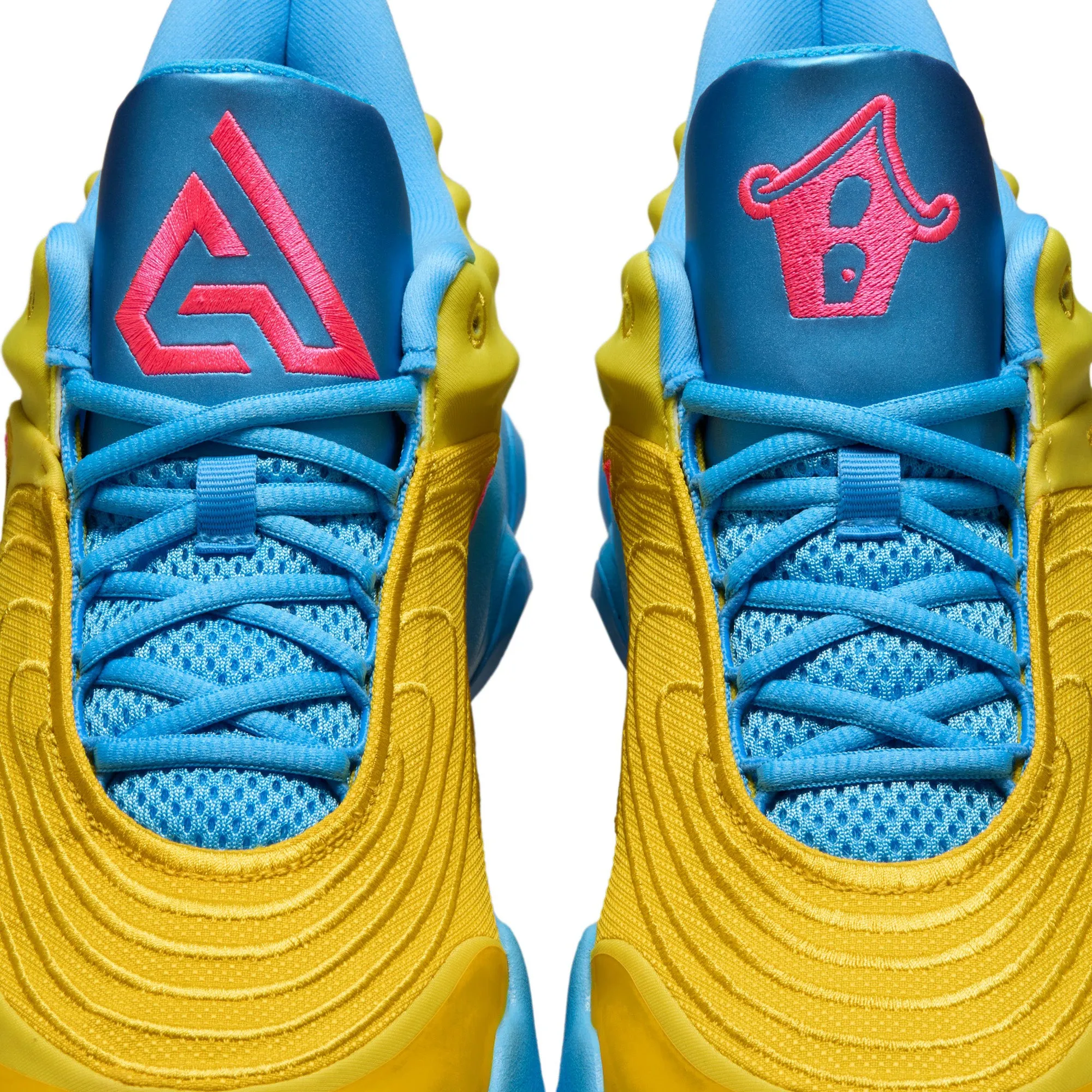 Nike Giannis Immortality 4 Basketball Shoes Statement