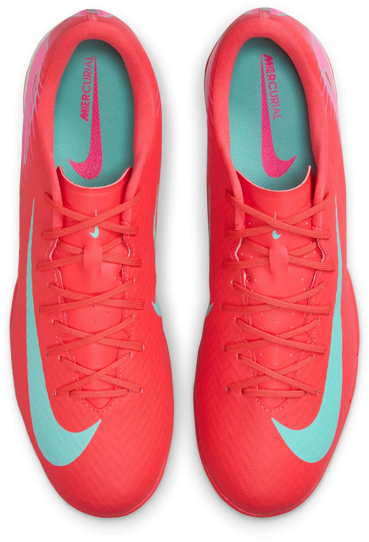 Nike Mercurial Vapor 16 Academy IC Low Top Soccer Shoes Perfect fit
