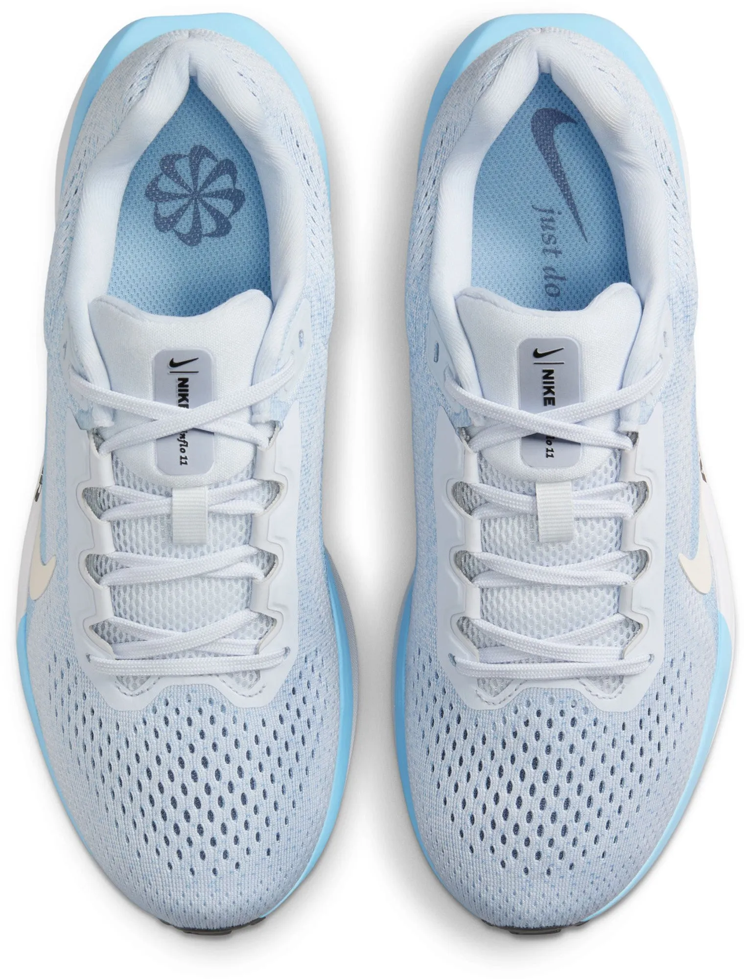 Nike Winflo 11 Womens Road Running Shoes Modern attire