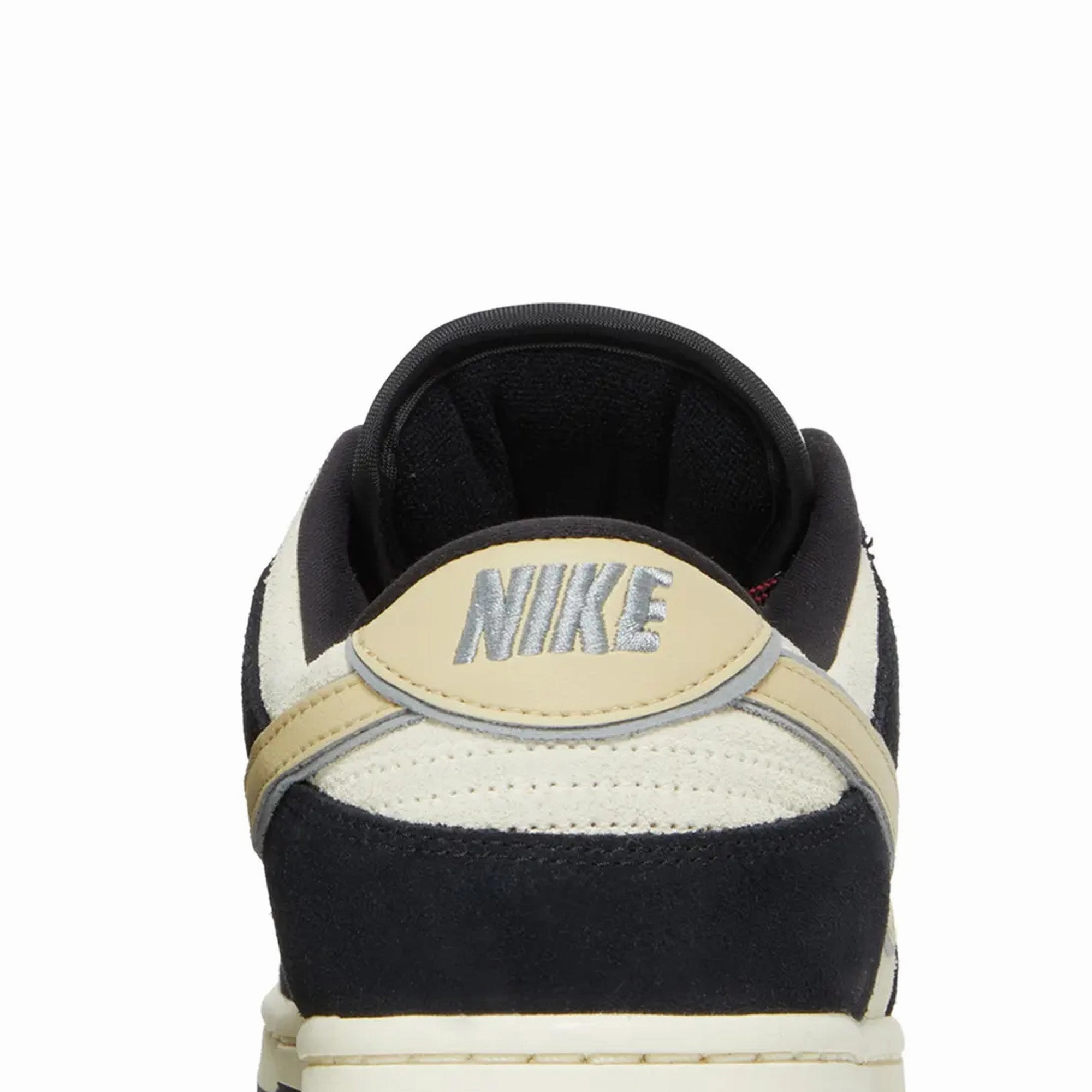 Nike Dunk Low LX 'Black Team Gold' W (2022)